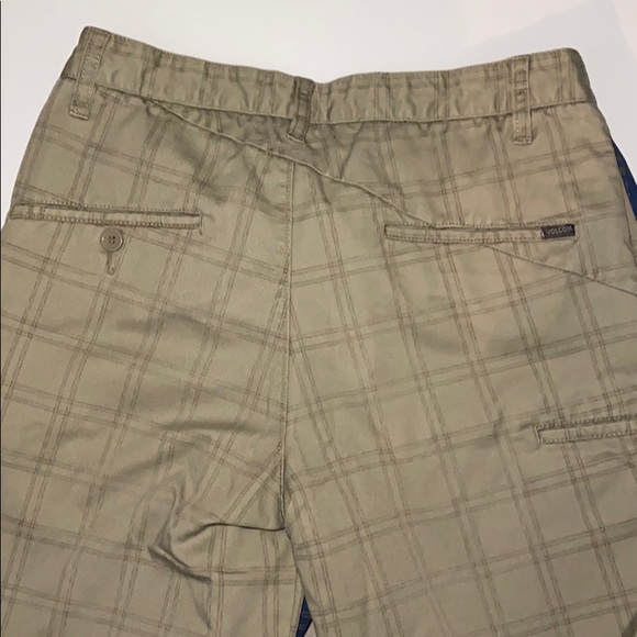 Volcom Shorts - Picture 6 of 8